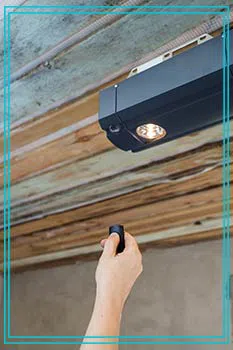 Trust Garage Door Service Plantation, FL 954-375-8710 - garage-door-maintenance-gdr-10m