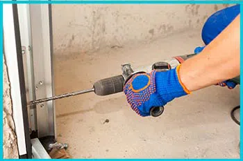 Trust Garage Door Service Plantation, FL 954-375-8710